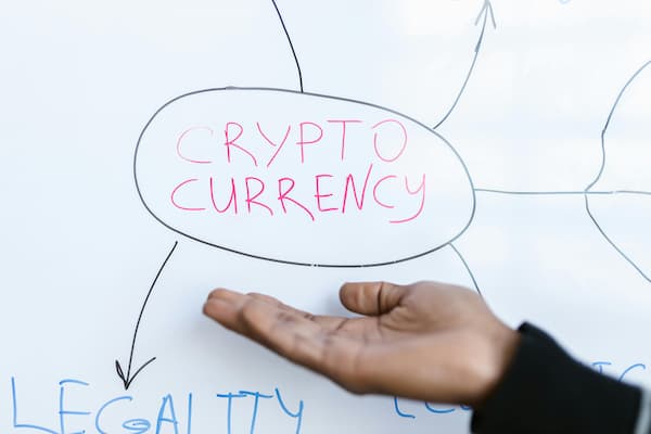  香港有个炒黄金的平台叫鼎什么意思